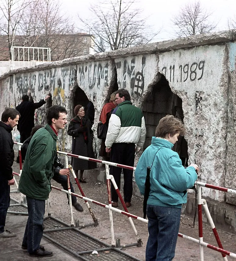 1989
