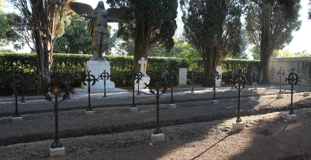 [NO_A_TERZI]_Cimitero_Eroi_Aquileia_04_[Ph_Gabriele_Menis]